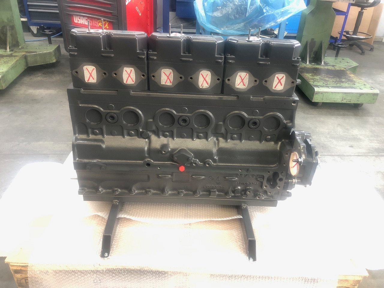 LONGBLOCK MAN D0826LE521 / MAN D0826 LE521 - Bloque de cilindros: foto 2 LONGBLOCK MAN D0826LE521 / MAN D0826 LE521 - Bloque de cilindros: foto 2