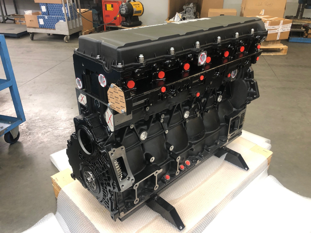 LONGBLOCK MAN D2676 EURO 6 (camion) - Bloque de cilindros para Camión: foto 3 LONGBLOCK MAN D2676 EURO 6 (camion) - Bloque de cilindros para Camión: foto 3