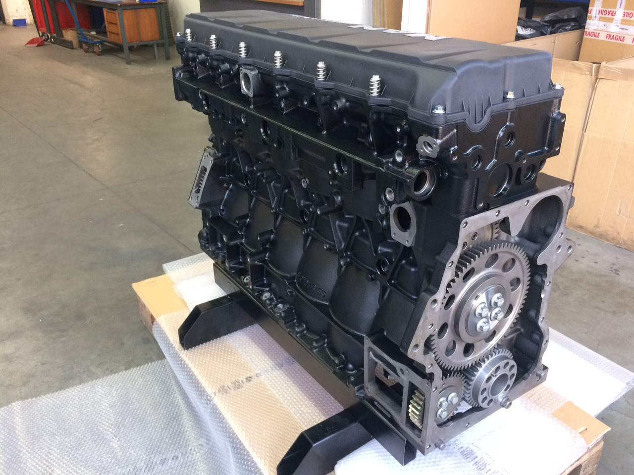 MOTORE ALLEGGERITO MAN D2676LF53 - 309kW / 420CV - Euro 6c - Motor: foto 4 MOTORE ALLEGGERITO MAN D2676LF53 - 309kW / 420CV - Euro 6c - Motor: foto 4