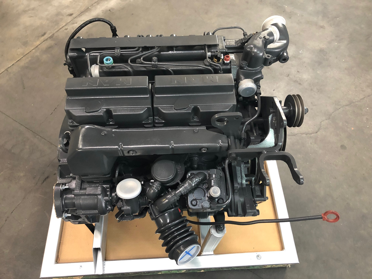 MOTORE MAN D0834LOH02 / D0834 LOH02 - 170CV - EURO 3 - completo - Motor: foto 2 MOTORE MAN D0834LOH02 / D0834 LOH02 - 170CV - EURO 3 - completo - Motor: foto 2