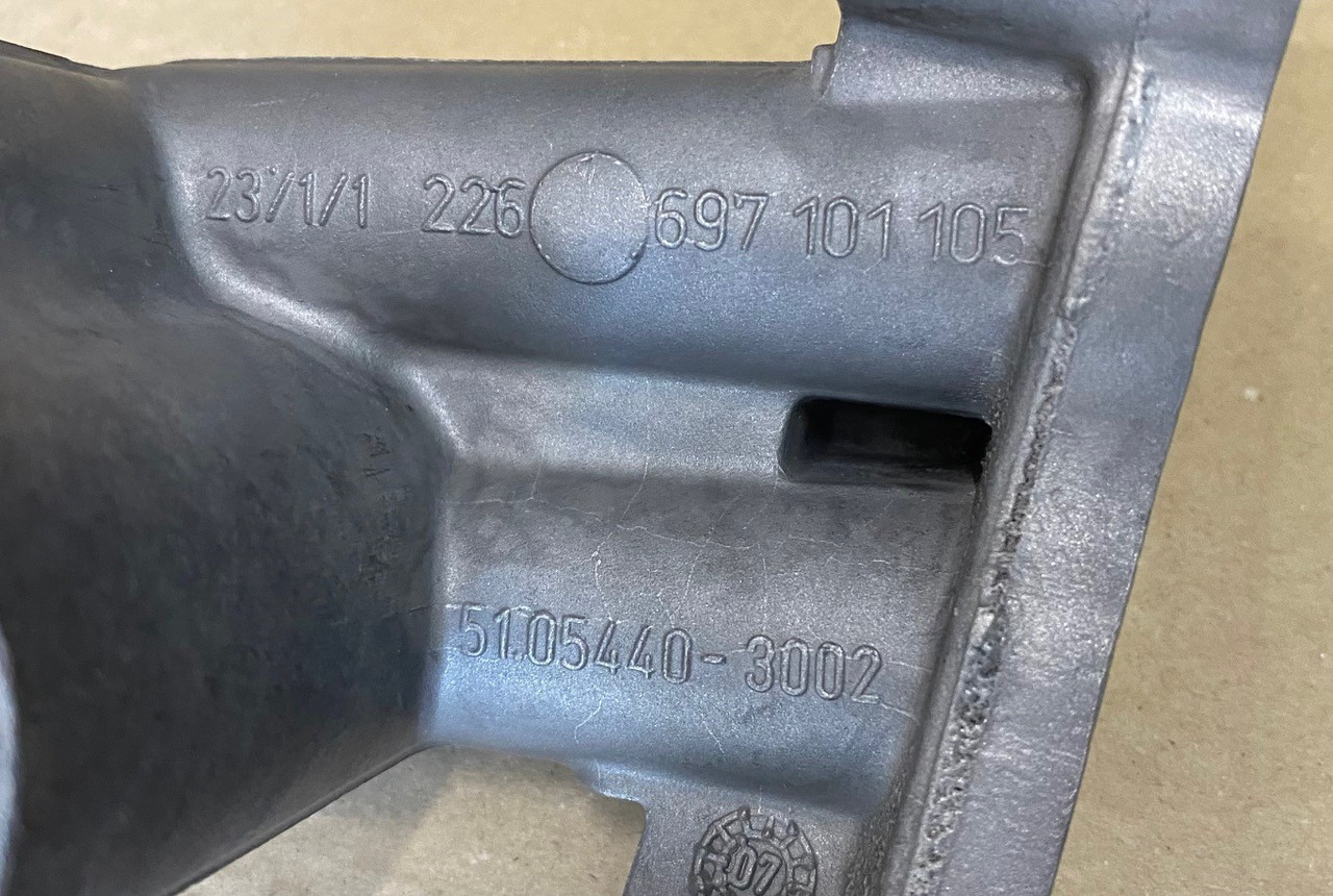 RACCORDO MODULO OLIO MAN 51054406008 - Motor y piezas para Camión: foto 4 RACCORDO MODULO OLIO MAN 51054406008 - Motor y piezas para Camión: foto 4