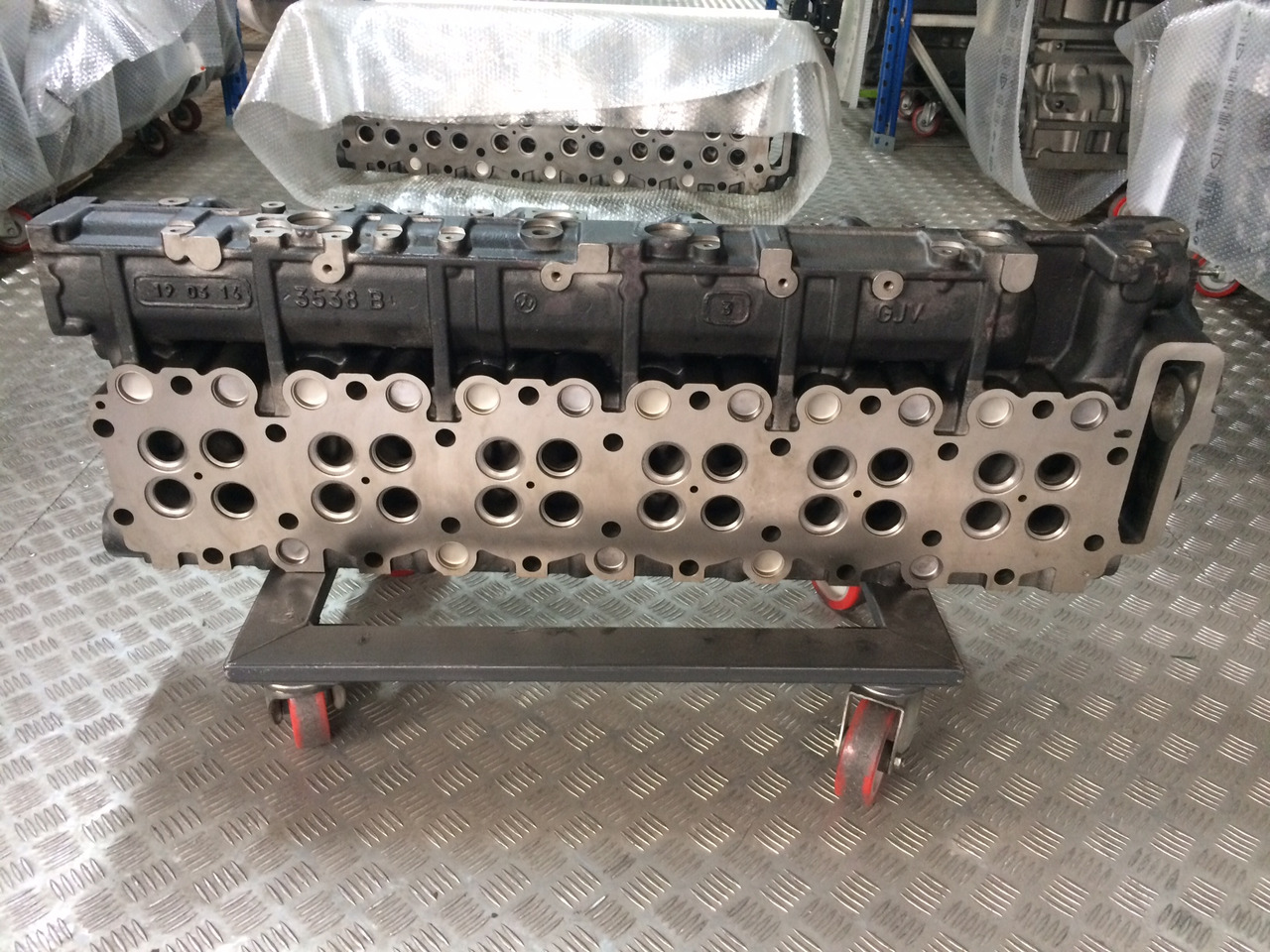 TESTATA MAN D2676 - EURO 6 - 70HZ - Cabezal de bloque: foto 4 TESTATA MAN D2676 - EURO 6 - 70HZ - Cabezal de bloque: foto 4