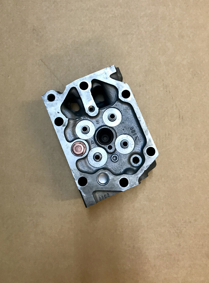 TESTATA MAN D2866 - D2876 - 4V - Cabezal de bloque: foto 1 TESTATA MAN D2866 - D2876 - 4V - Cabezal de bloque: foto 1