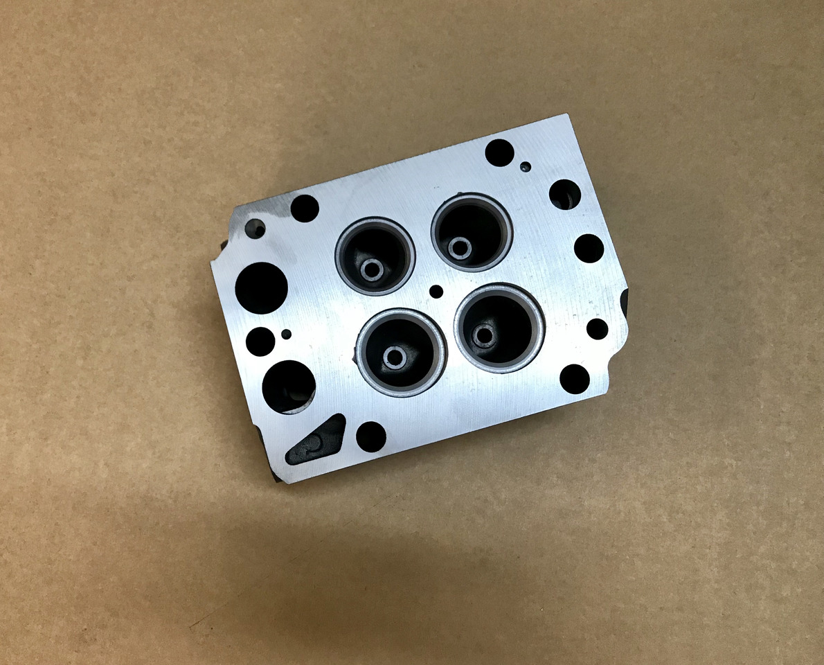 TESTATA MAN D2876LF12 - D2876LF13 - D2876LF25 - D2876LOH20 - D2876LOH21 - Common Rail - Cabezal de bloque: foto 1 TESTATA MAN D2876LF12 - D2876LF13 - D2876LF25 - D2876LOH20 - D2876LOH21 - Common Rail - Cabezal de bloque: foto 1