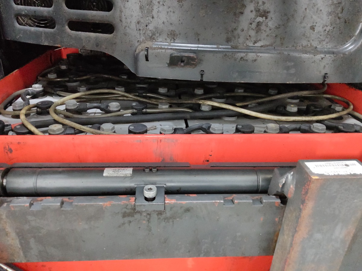 Linde R14X-03 - Retráctil: foto 4 Linde R14X-03 - Retráctil: foto 4