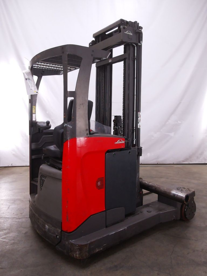 Linde R25F - Retráctil: foto 2 Linde R25F - Retráctil: foto 2