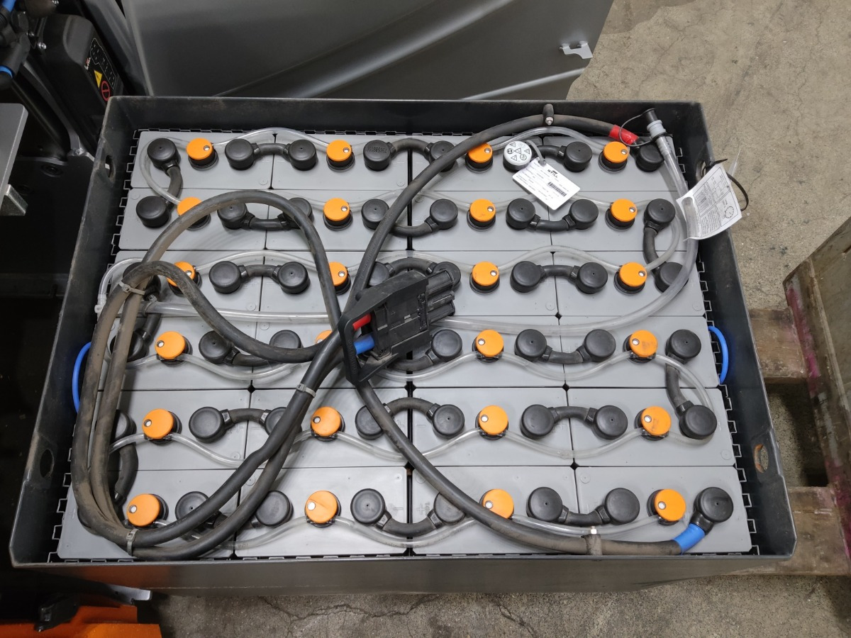 STILL RX20-16 - Carretilla elevadora eléctrica: foto 4 STILL RX20-16 - Carretilla elevadora eléctrica: foto 4