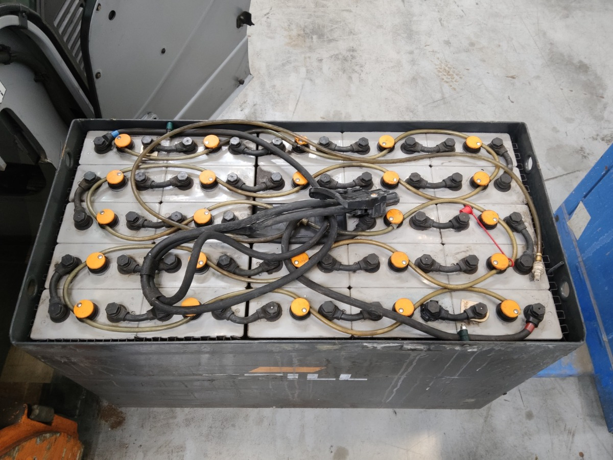 STILL RX20-16 - Carretilla elevadora eléctrica: foto 4 STILL RX20-16 - Carretilla elevadora eléctrica: foto 4