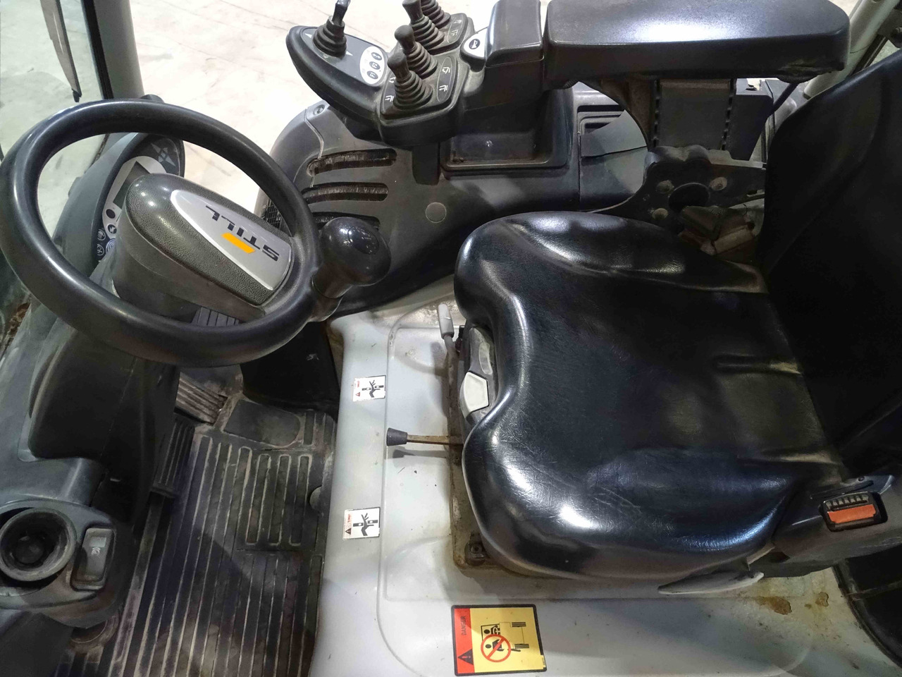 STILL RX20-16P - Carretilla elevadora eléctrica: foto 3 STILL RX20-16P - Carretilla elevadora eléctrica: foto 3