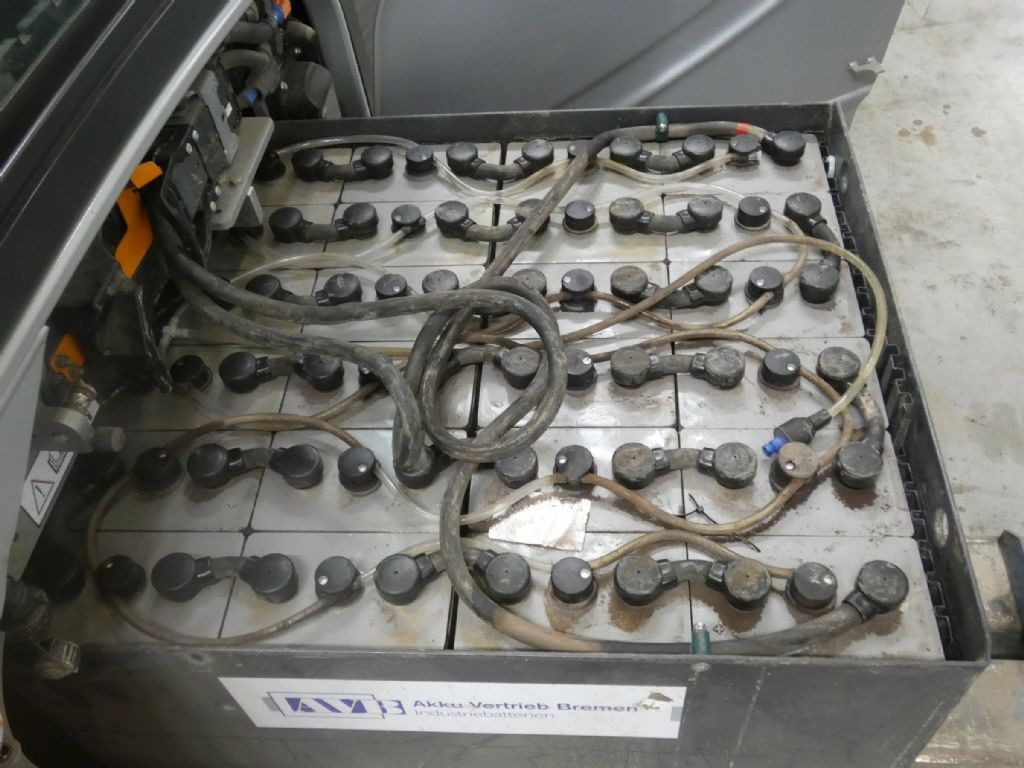 STILL RX20-16PL - Carretilla elevadora eléctrica: foto 4 STILL RX20-16PL - Carretilla elevadora eléctrica: foto 4