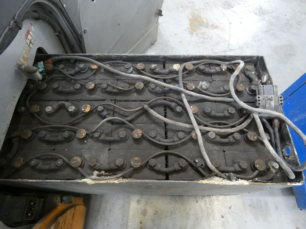 STILL RX20-18 - Carretilla elevadora eléctrica: foto 4 STILL RX20-18 - Carretilla elevadora eléctrica: foto 4