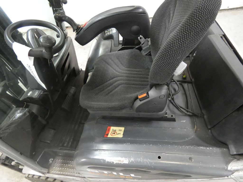 STILL RX20-20 - Carretilla elevadora eléctrica: foto 3 STILL RX20-20 - Carretilla elevadora eléctrica: foto 3