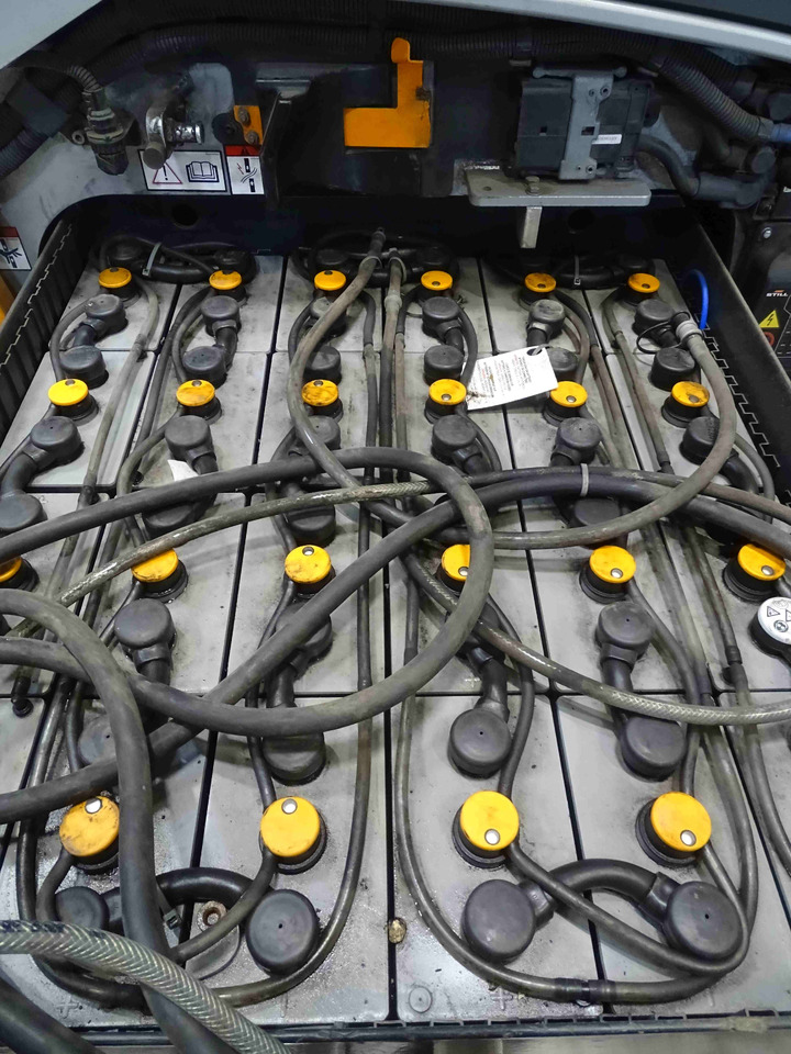 STILL RX20-20L - Carretilla elevadora eléctrica: foto 4 STILL RX20-20L - Carretilla elevadora eléctrica: foto 4