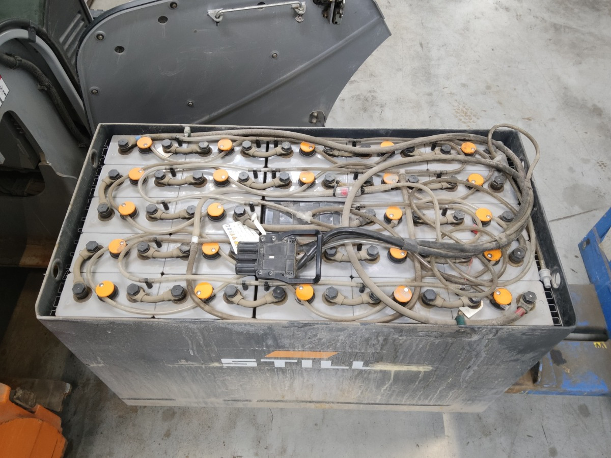 STILL RX20-20P - Carretilla elevadora eléctrica: foto 4 STILL RX20-20P - Carretilla elevadora eléctrica: foto 4