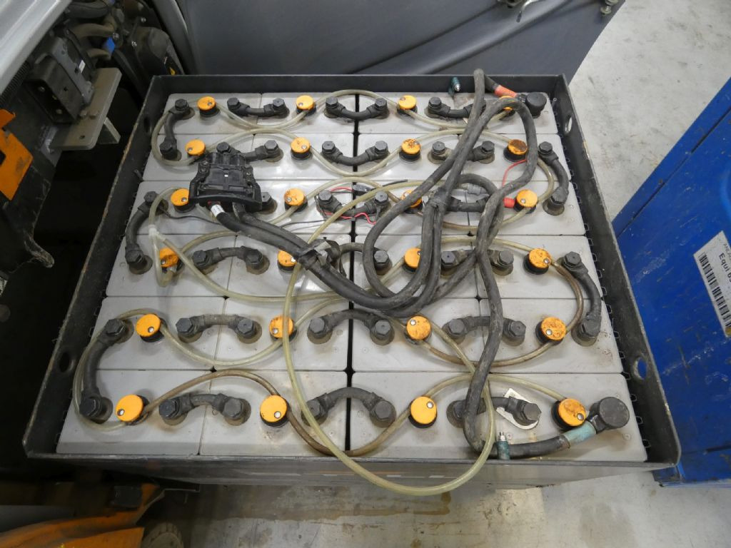 STILL RX20-20PL - Carretilla elevadora eléctrica: foto 4 STILL RX20-20PL - Carretilla elevadora eléctrica: foto 4