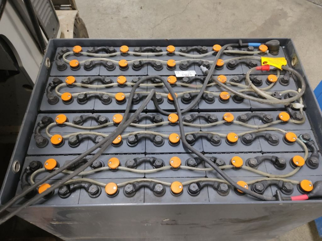 STILL RX60-25 - Carretilla elevadora eléctrica: foto 4 STILL RX60-25 - Carretilla elevadora eléctrica: foto 4