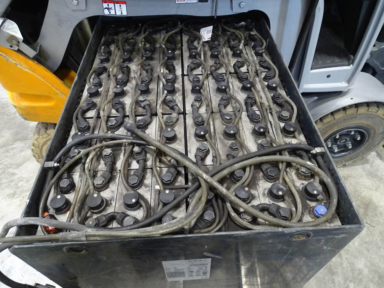 STILL RX60-25 - Carretilla elevadora eléctrica: foto 4 STILL RX60-25 - Carretilla elevadora eléctrica: foto 4