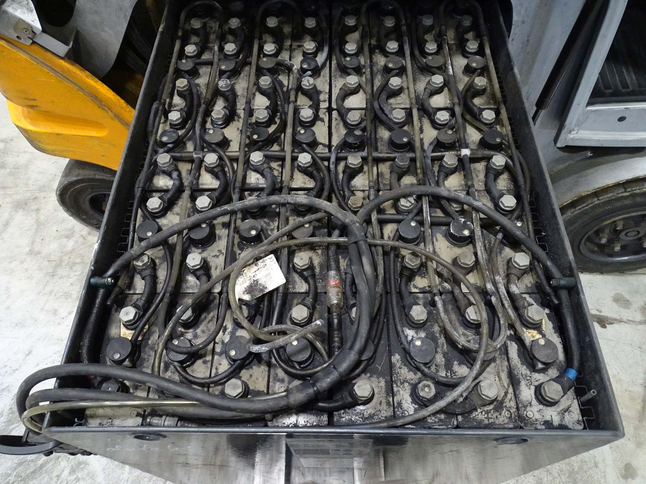 STILL RX60-30 - Carretilla elevadora eléctrica: foto 4 STILL RX60-30 - Carretilla elevadora eléctrica: foto 4