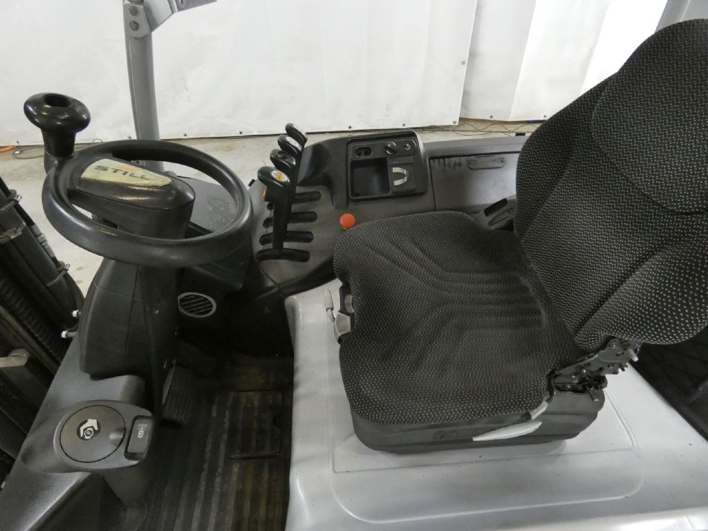 STILL RX60-30L - Carretilla elevadora eléctrica: foto 3 STILL RX60-30L - Carretilla elevadora eléctrica: foto 3