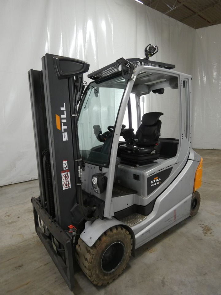 STILL RX60-30L - Carretilla elevadora eléctrica: foto 1 STILL RX60-30L - Carretilla elevadora eléctrica: foto 1