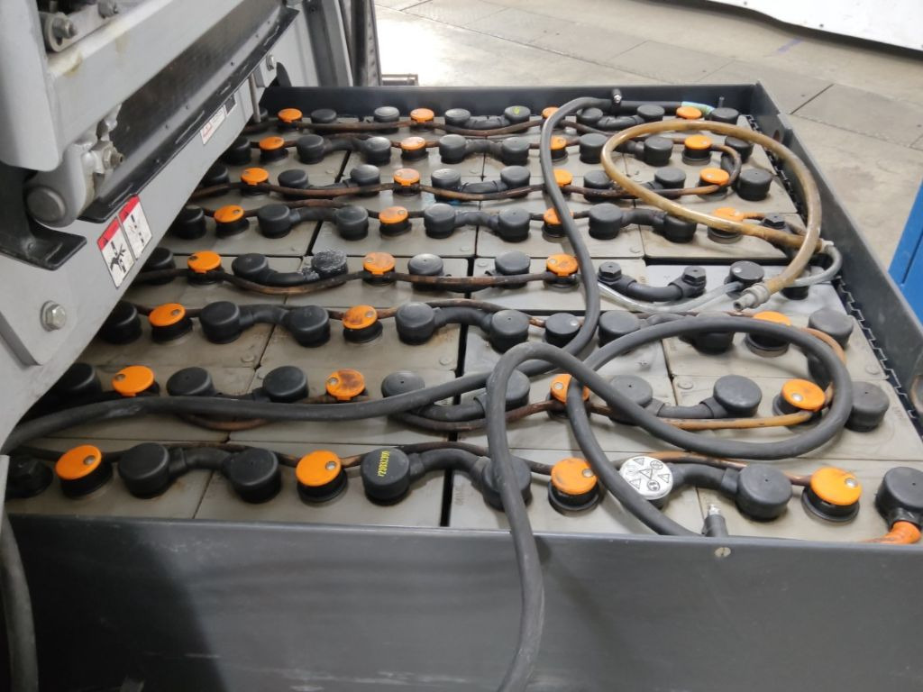 STILL RX60-30L - Carretilla elevadora eléctrica: foto 4 STILL RX60-30L - Carretilla elevadora eléctrica: foto 4