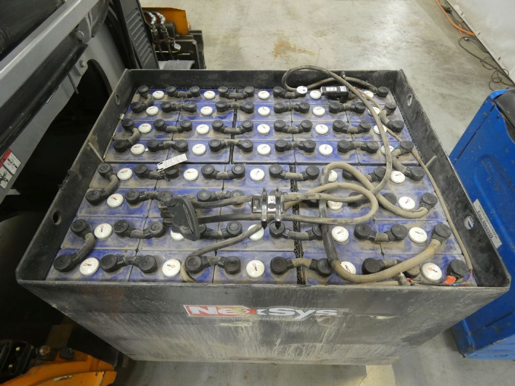 STILL RX60-35 - Carretilla elevadora eléctrica: foto 4 STILL RX60-35 - Carretilla elevadora eléctrica: foto 4