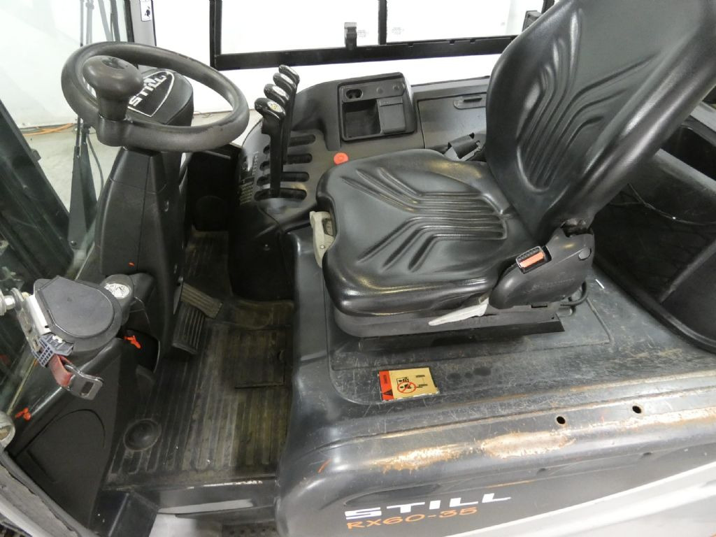 STILL RX60-35 - Carretilla elevadora eléctrica: foto 3 STILL RX60-35 - Carretilla elevadora eléctrica: foto 3