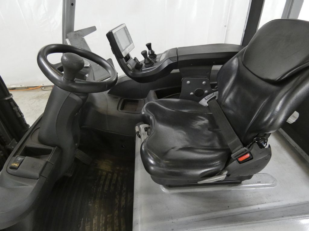 STILL RX60-50 - Carretilla elevadora eléctrica: foto 3 STILL RX60-50 - Carretilla elevadora eléctrica: foto 3