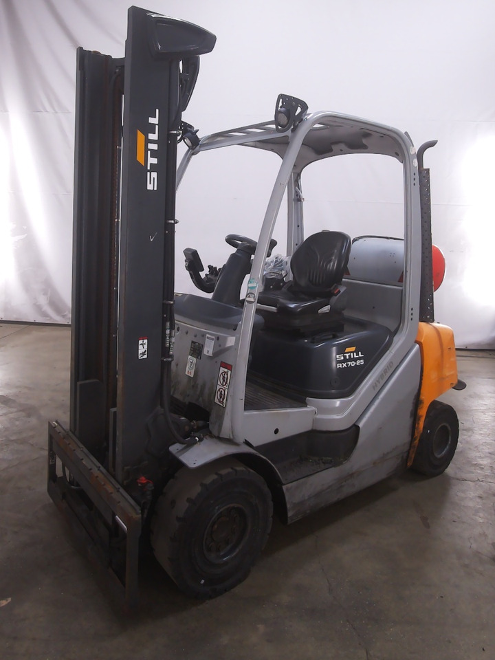 STILL RX70-25T - Carretilla elevadora: foto 1 STILL RX70-25T - Carretilla elevadora: foto 1
