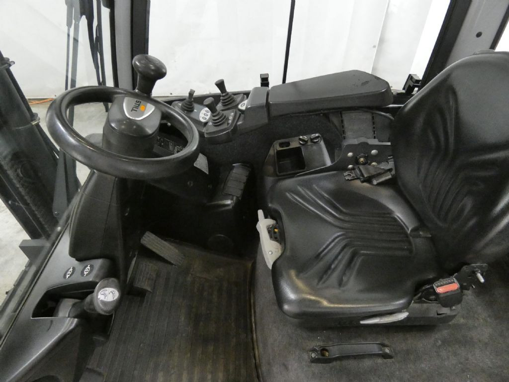 STILL RX70-35T - Carretilla elevadora: foto 3 STILL RX70-35T - Carretilla elevadora: foto 3