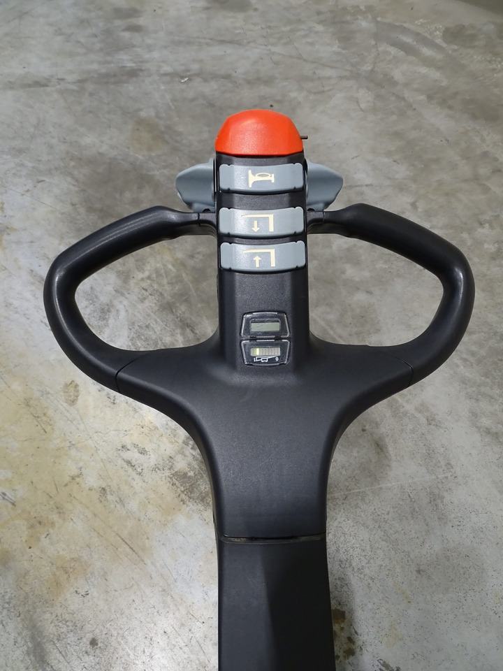 Still ECU16 - Transpaleta: foto 3 Still ECU16 - Transpaleta: foto 3