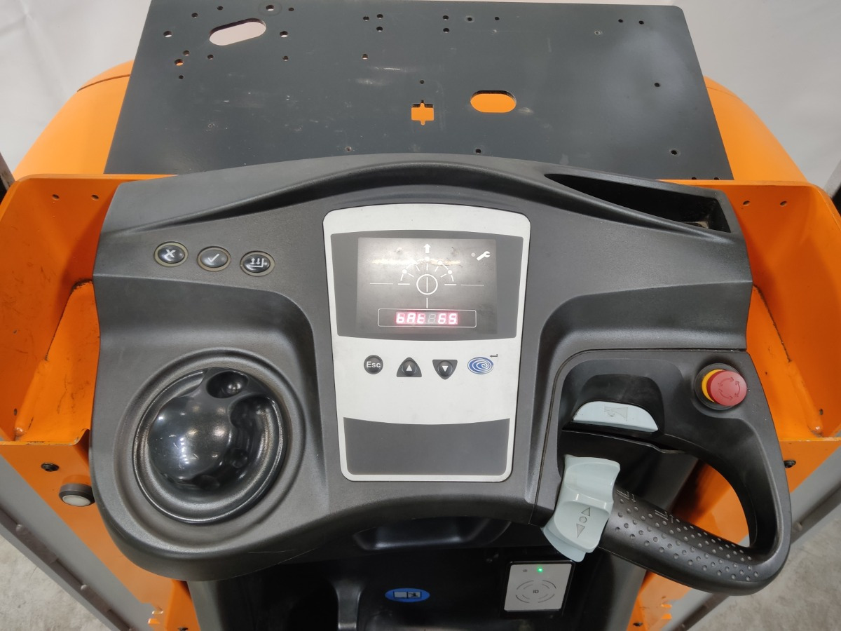 Still EK-X10 - Recoge pedidos: foto 3 Still EK-X10 - Recoge pedidos: foto 3