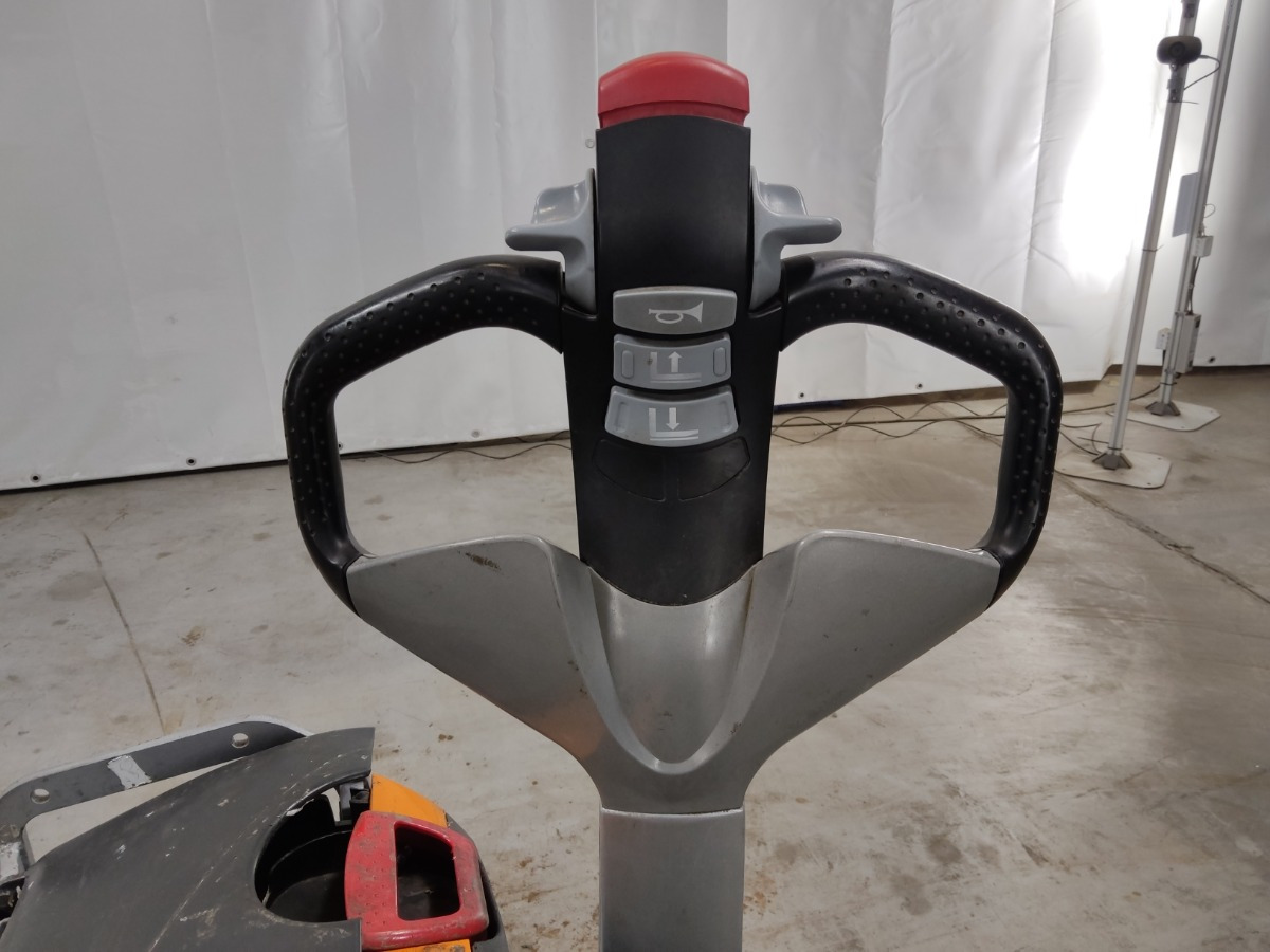 Still EXU20 - Transpaleta: foto 3 Still EXU20 - Transpaleta: foto 3