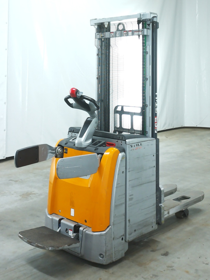 Still EXV-SF20I/570MM - Apilador: foto 2 Still EXV-SF20I/570MM - Apilador: foto 2