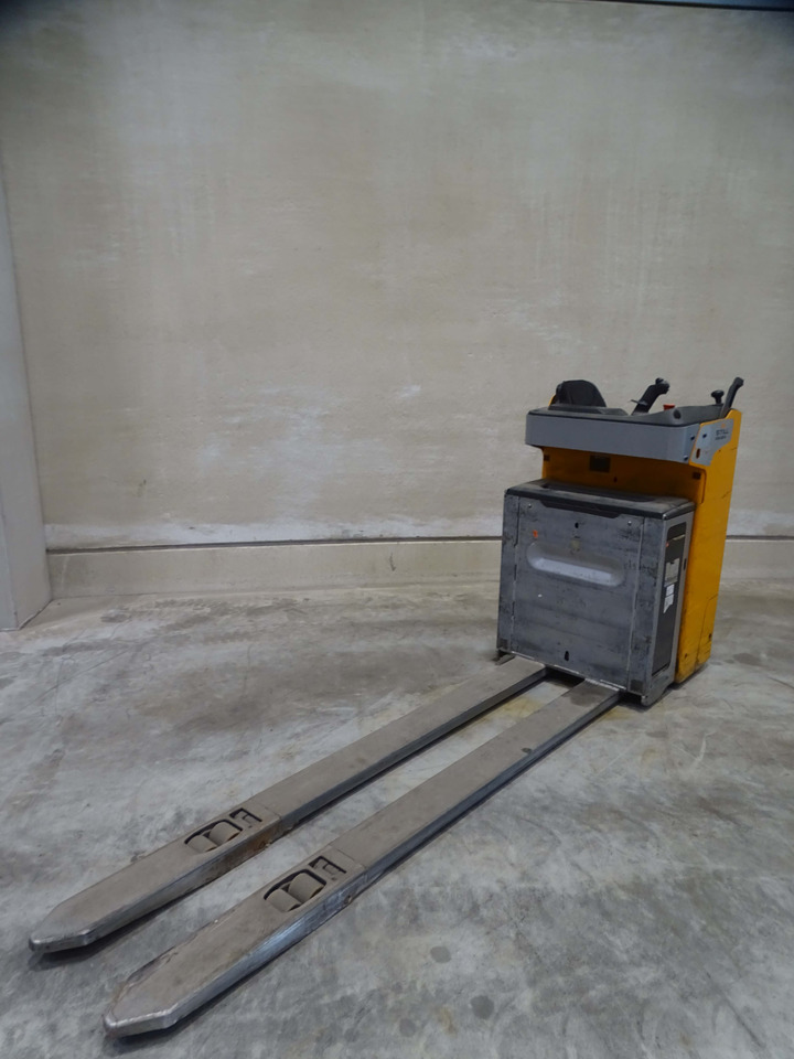 Still FXH20N/2400MM - Transpaleta: foto 1 Still FXH20N/2400MM - Transpaleta: foto 1