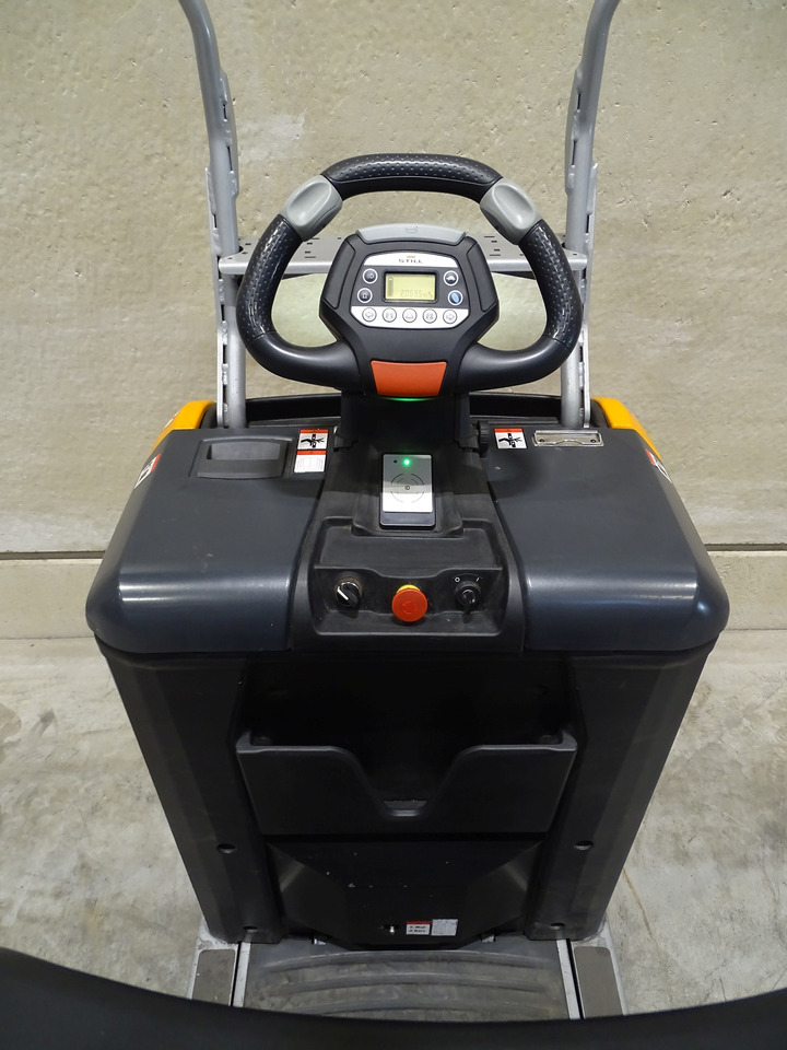 Still LTX50 - Remolcadora: foto 3 Still LTX50 - Remolcadora: foto 3