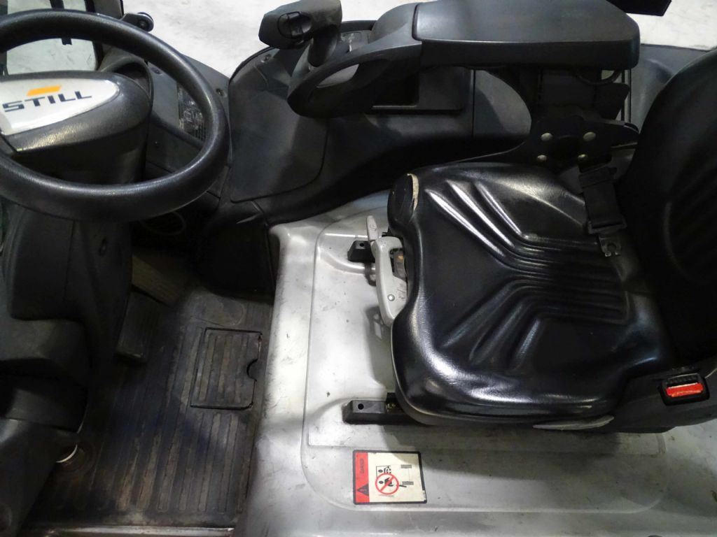 Still RX60-30 - Carretilla elevadora eléctrica: foto 3 Still RX60-30 - Carretilla elevadora eléctrica: foto 3