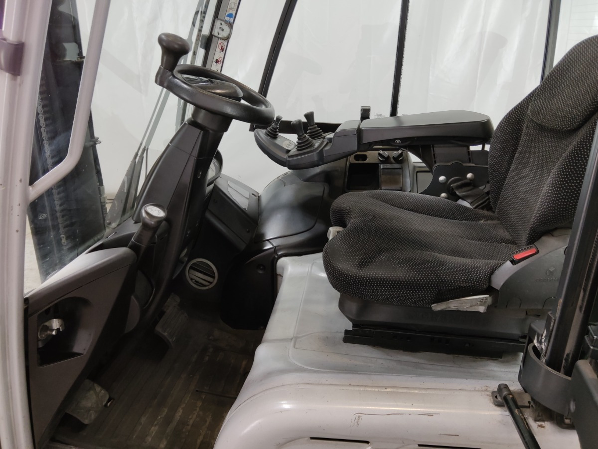 Still RX60-30 - Carretilla elevadora eléctrica: foto 3 Still RX60-30 - Carretilla elevadora eléctrica: foto 3