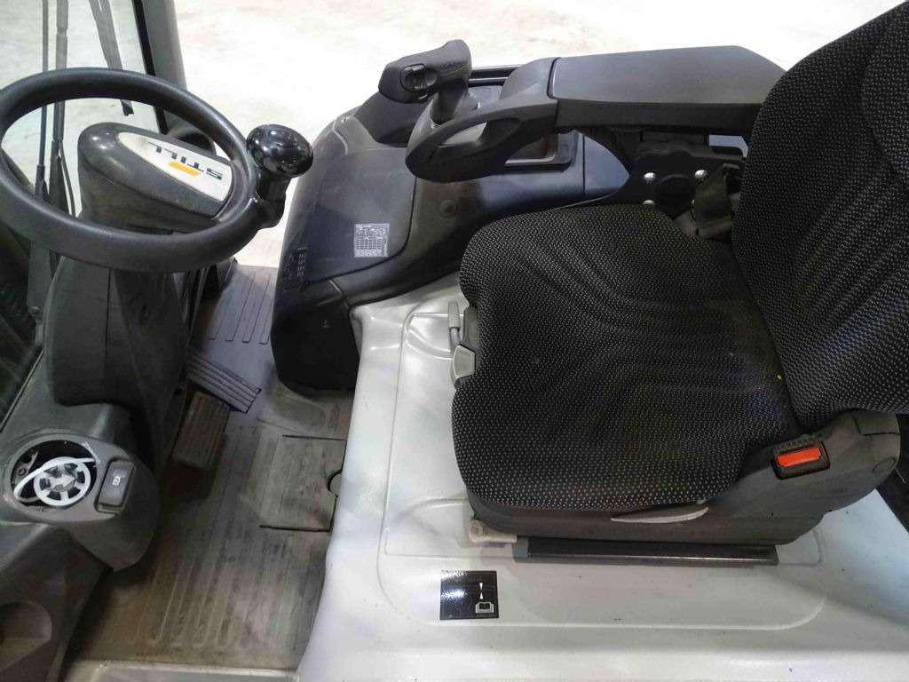 Still RX60-30 - Carretilla elevadora eléctrica: foto 3 Still RX60-30 - Carretilla elevadora eléctrica: foto 3