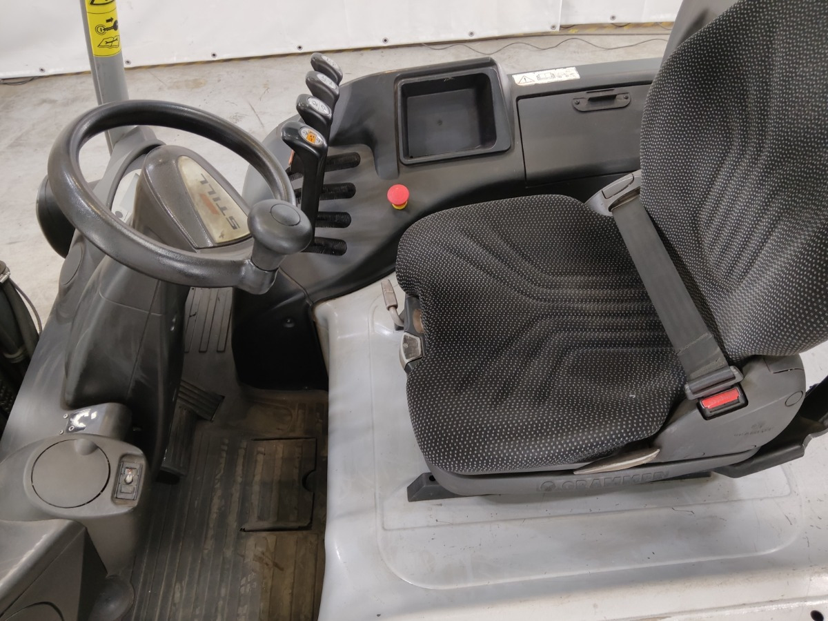 Still RX60-30 - Carretilla elevadora eléctrica: foto 3 Still RX60-30 - Carretilla elevadora eléctrica: foto 3