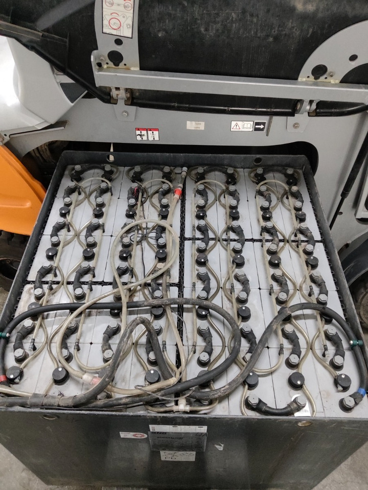 Still RX60-45 - Carretilla elevadora eléctrica: foto 4 Still RX60-45 - Carretilla elevadora eléctrica: foto 4