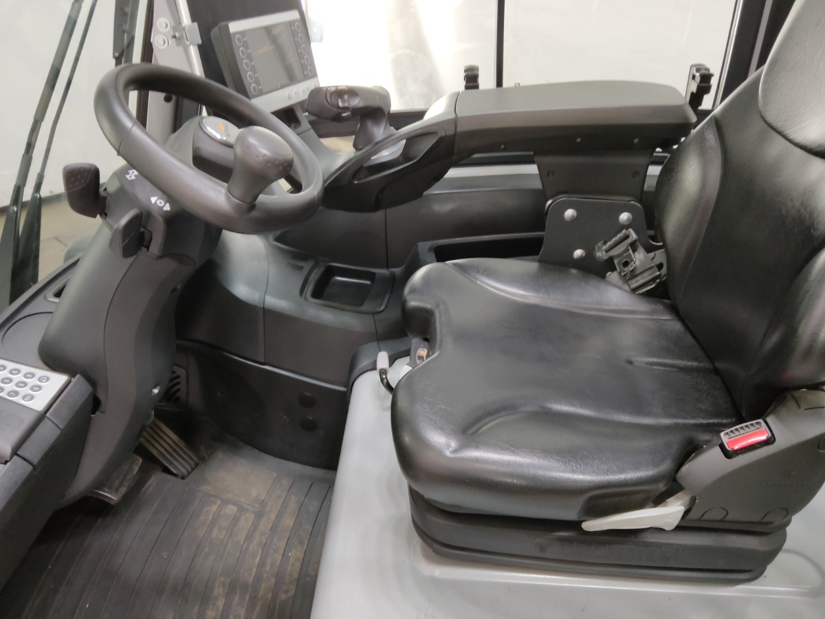 Still RX60-50 - Carretilla elevadora eléctrica: foto 3 Still RX60-50 - Carretilla elevadora eléctrica: foto 3