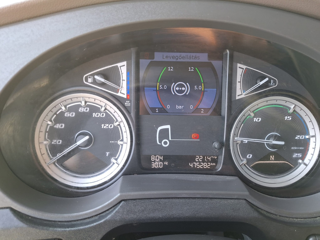 Cabeza tractora nuevo DAF XF 480: foto 11