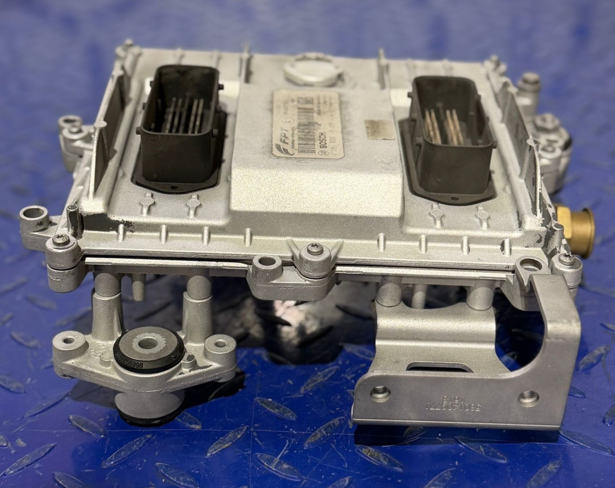 Iveco Engine Control Unit - Unidad de control para Camión: foto 3 Iveco Engine Control Unit - Unidad de control para Camión: foto 3