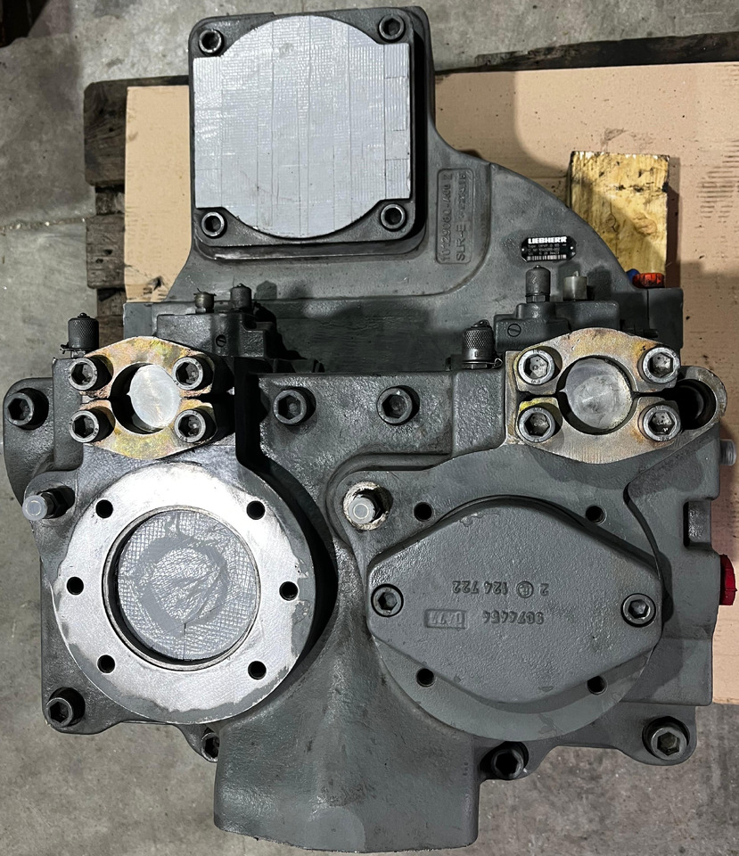 LIEBHERR Axial Piston Pump DPVP0165 - Bomba hidráulica para Maquinaria de construcción: foto 4 LIEBHERR Axial Piston Pump DPVP0165 - Bomba hidráulica para Maquinaria de construcción: foto 4