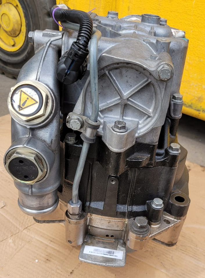 MERCEDES TOURISMO EURO 6 Reconditioned Retarder - Caja de cambios y piezas para Autocar: foto 4 MERCEDES TOURISMO EURO 6 Reconditioned Retarder - Caja de cambios y piezas para Autocar: foto 4