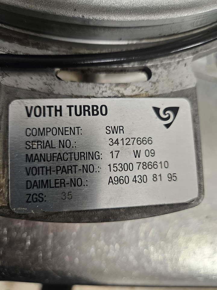 Mercedes Actros MP4 A9604308195 \15300 786610 Voith brake Retarder - Piezas de freno para Grúa: foto 2 Mercedes Actros MP4 A9604308195 \15300 786610 Voith brake Retarder - Piezas de freno para Grúa: foto 2