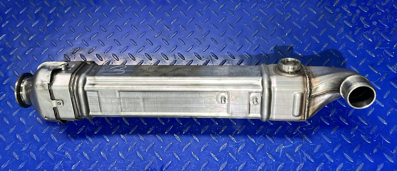 Mercedes Benz Actros Axor Arocs Antos MP4 A4701400675 - Enfriador EGR para Camión: foto 1 Mercedes Benz Actros Axor Arocs Antos MP4 A4701400675 - Enfriador EGR para Camión: foto 1