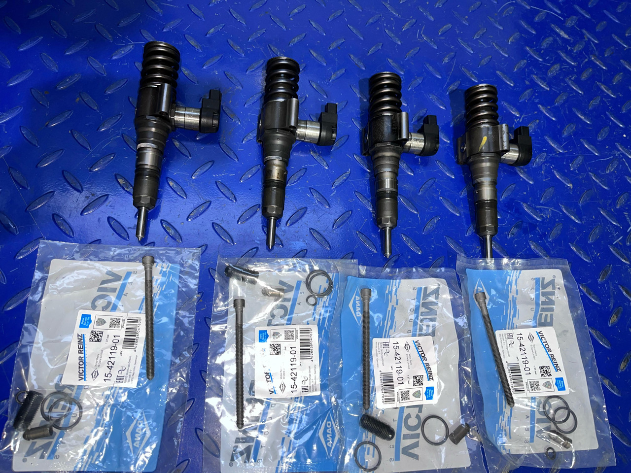 VW Injector VW Passat B6 - Inyector: foto 1 VW Injector VW Passat B6 - Inyector: foto 1