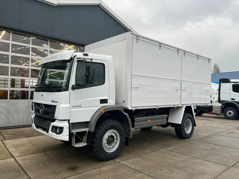 Mercedes-Benz Atego 1725 A 4x4 Service Truck - Camión: foto 1 Mercedes-Benz Atego 1725 A 4x4 Service Truck - Camión: foto 1